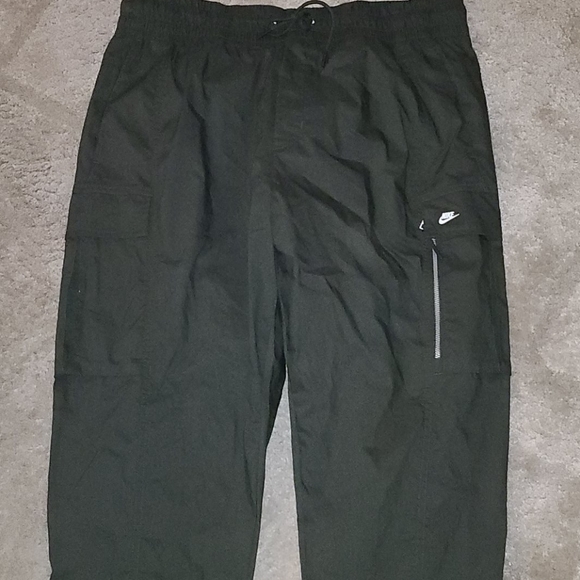 1 pair of nike cargo pants - Picture 5 of 6